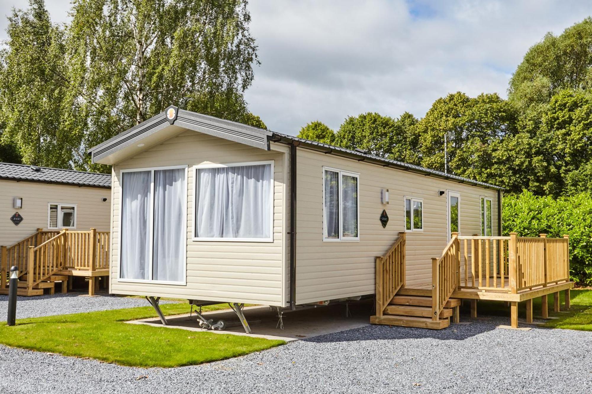 Braidhaugh Holiday Lodge And Glamping Park Crieff Εξωτερικό φωτογραφία