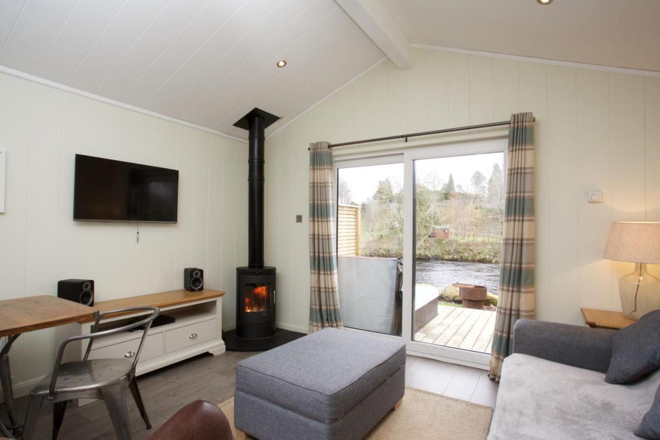 Braidhaugh Holiday Lodge And Glamping Park Crieff Εξωτερικό φωτογραφία