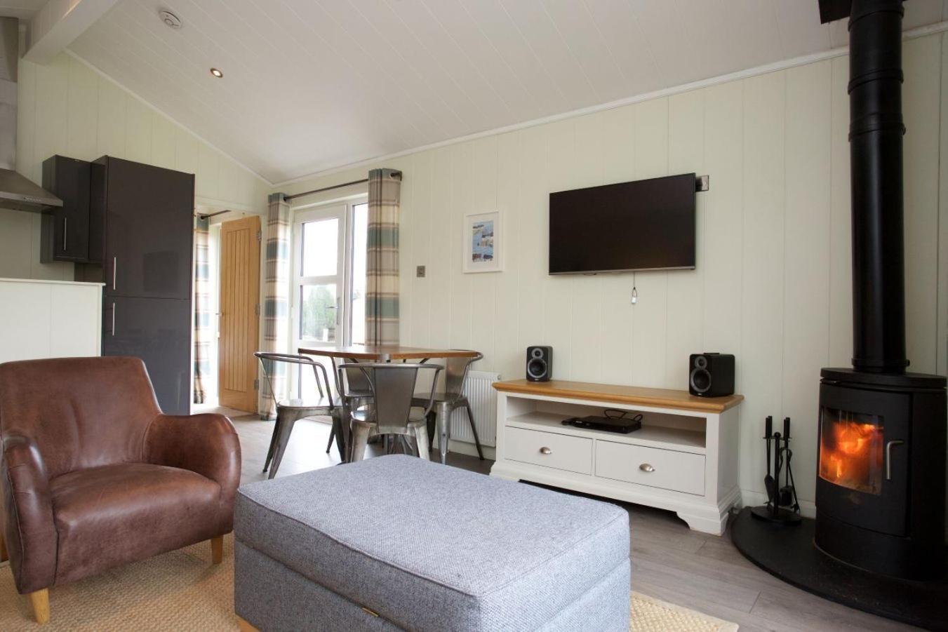 Braidhaugh Holiday Lodge And Glamping Park Crieff Εξωτερικό φωτογραφία